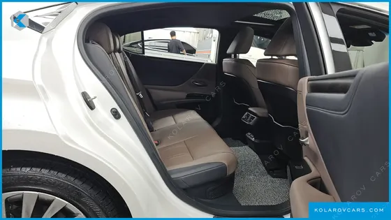 LEXUS ES LUXURY PLUS