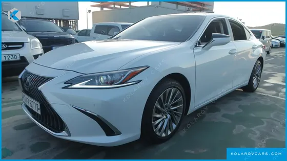 LEXUS ES LIMITED