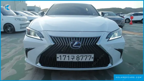 LEXUS ES LIMITED