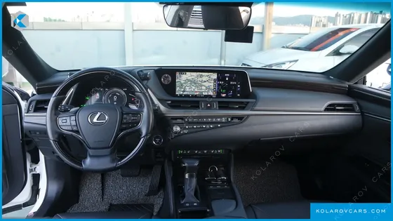 LEXUS ES LIMITED
