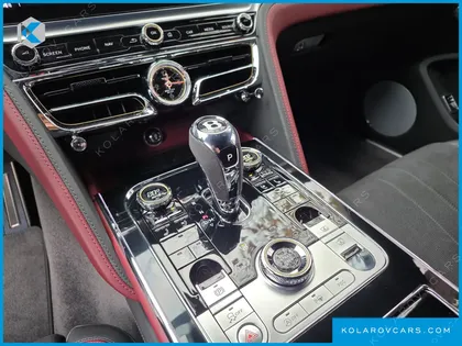 BENTLEY FLYING SPUR 4.0 S