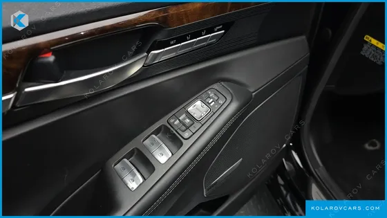 GENESIS EQ900 3.8 GDI AWD