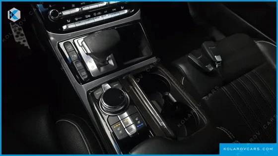 GENESIS EQ900 5.0 GDI AWD