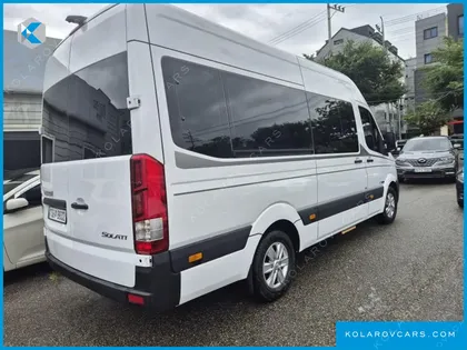 HYUNDAI SOLATI 15-SEATER