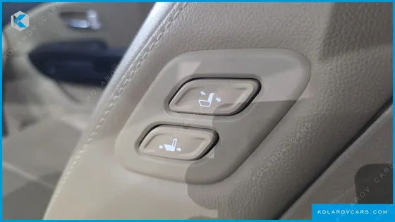 KIA CARNIVAL 9-SEATER NOBLESSE SPECIAL