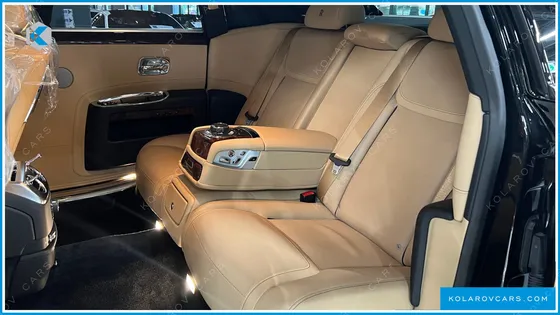ROLLS ROYCE GHOST 6.6 EWB V12