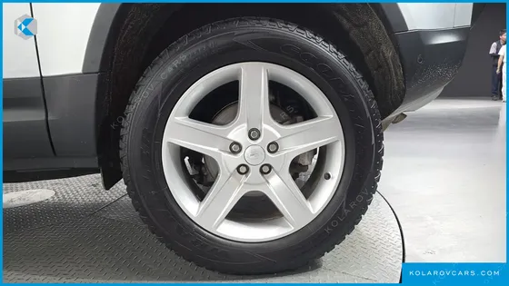 LAND ROVER DEFENDER 90 D250 SE