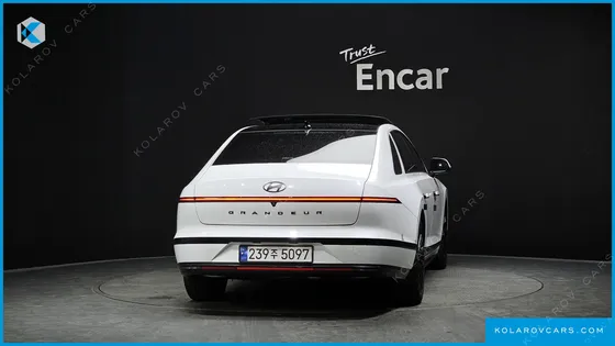 HYUNDAI GRANDEUR CALLIGRAPHY