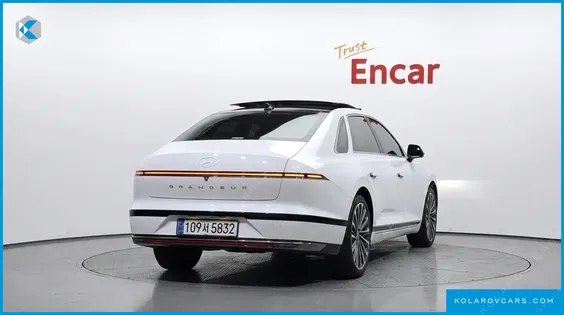 HYUNDAI GRANDEUR CALLIGRAPHY