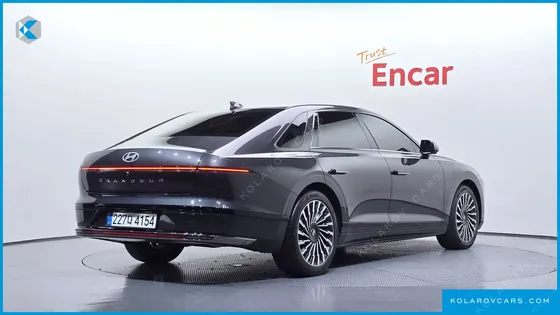 HYUNDAI GRANDEUR CALLIGRAPHY