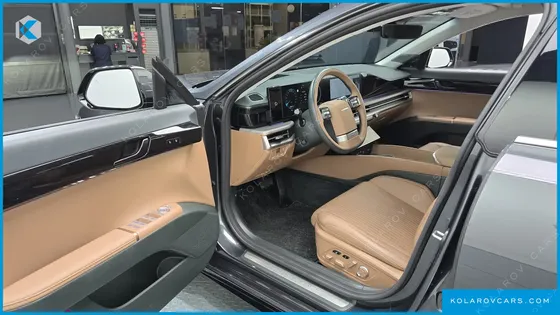 HYUNDAI GRANDEUR CALLIGRAPHY