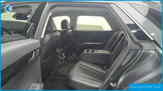HYUNDAI GRANDEUR EXCLUSIVE