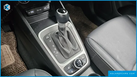 HYUNDAI VENUE 1.6 MODERN PLUS