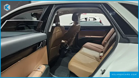 HYUNDAI GRANDEUR CALLIGRAPHY