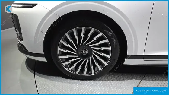 HYUNDAI GRANDEUR CALLIGRAPHY