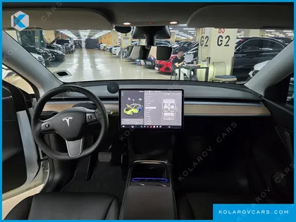 TESLA MODEL Y LONG RANGE AWD