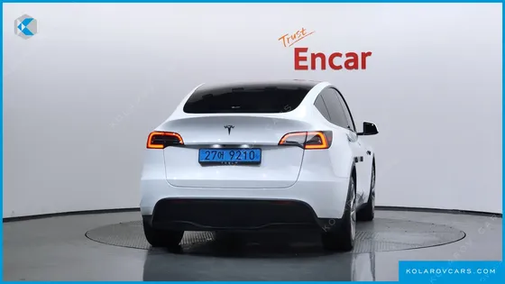 TESLA MODEL Y RWD