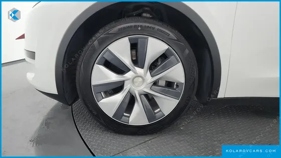 TESLA MODEL Y RWD