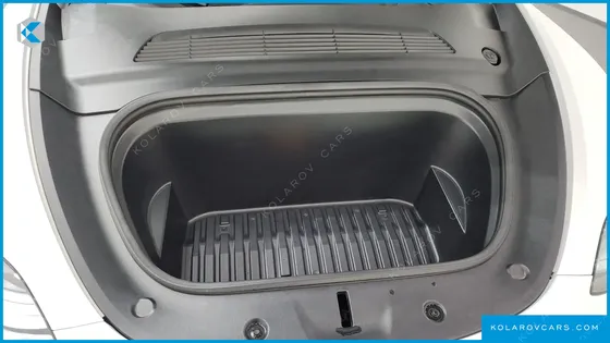 TESLA MODEL Y RWD