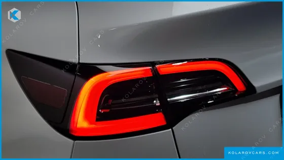 TESLA MODEL Y RWD