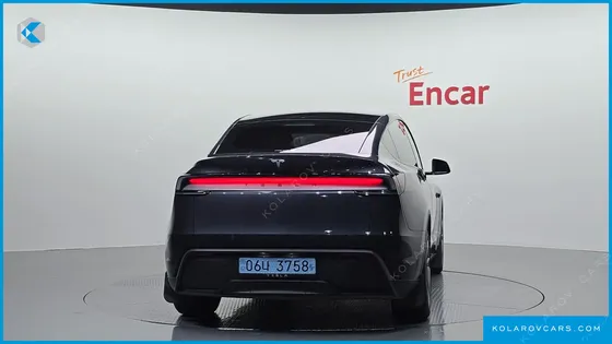 TESLA MODEL Y RWD