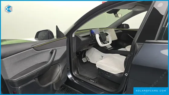 TESLA MODEL Y RWD