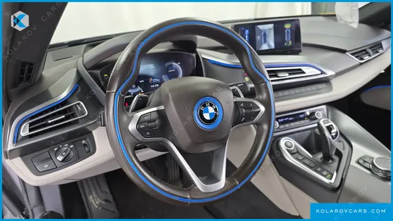 BMW I8 COUPE