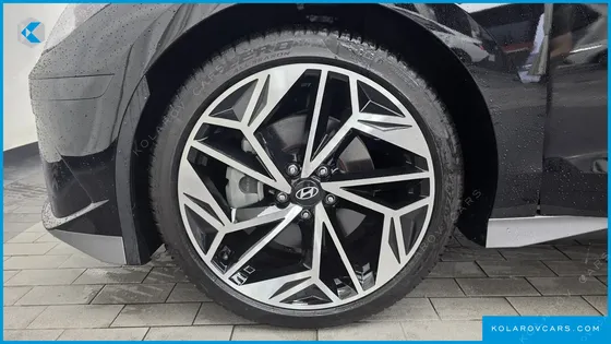 HYUNDAI IONIQ 6 LONG RANGE