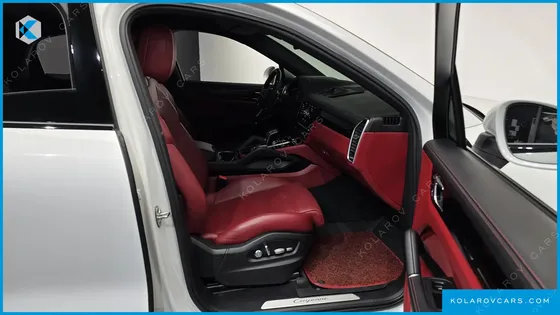 PORSCHE CAYENNE 3.0 COUPE