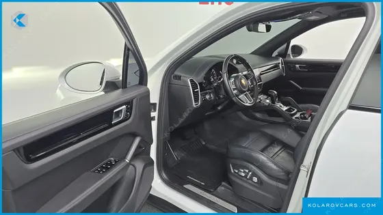 PORSCHE CAYENNE 3.0 E-HYBRID