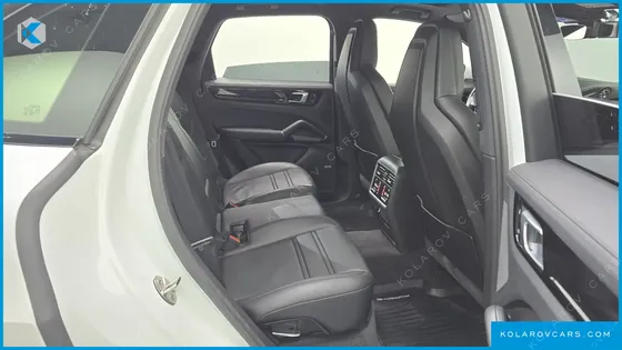PORSCHE CAYENNE 3.0 E-HYBRID