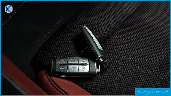 GENESIS GV70 2.5T GASOLINE 2WD