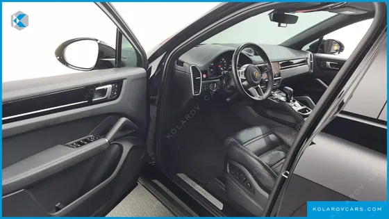 PORSCHE CAYENNE 3.0 COUPE