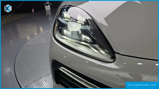 PORSCHE CAYENNE 3.0 COUPE PLATINUM EDITION