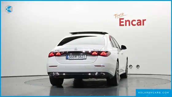 MERCEDES E-CLASS E300 4MATIC EXCLUSIVE