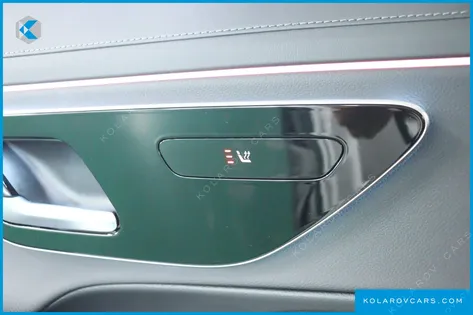 MERCEDES E-CLASS E200 AVANTGARDE