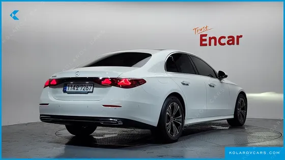 MERCEDES E-CLASS E200 AVANTGARDE
