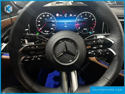 MERCEDES E-CLASS E300 4MATIC AMG LINE