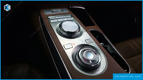GENESIS GV70 2.5T GASOLINE AWD