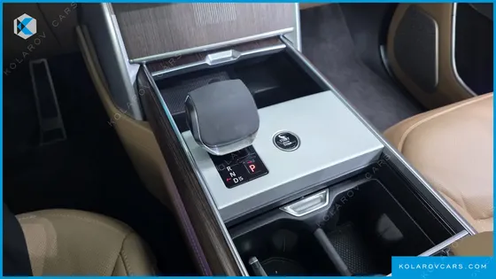 LAND ROVER RANGE ROVER D350 AUTOBIOGRAPHY LONG WHEEL BASE