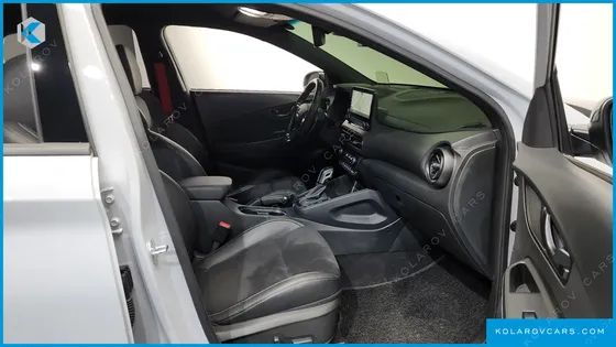 HYUNDAI KONA GASOLINE 2.0 2WD