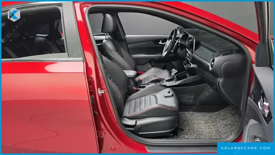 KIA K3 1.6 TURBO GT 5DOOR