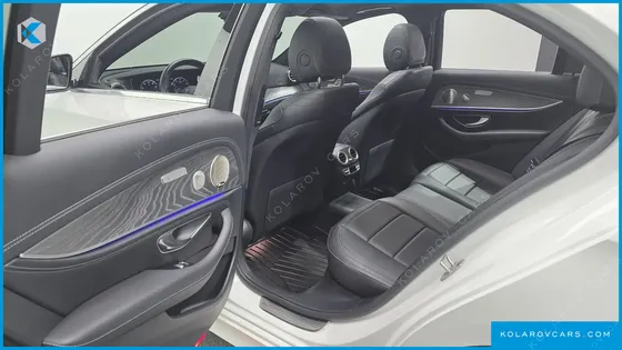 MERCEDES E-CLASS E350 4MATIC AMG LINE