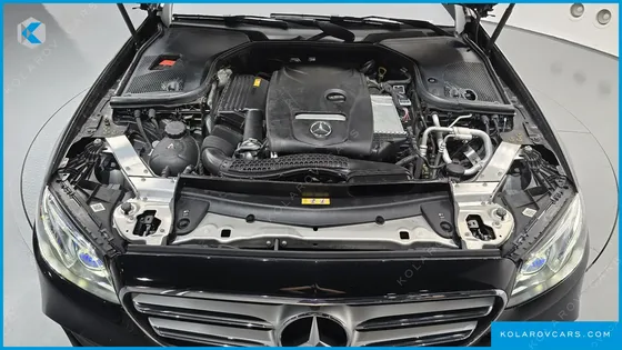 MERCEDES E-CLASS E300 AMG LINE