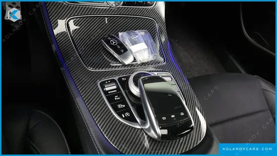MERCEDES E-CLASS E300 AVANTGARDE