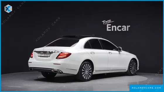 MERCEDES E-CLASS E300 4MATIC EXCLUSIVE