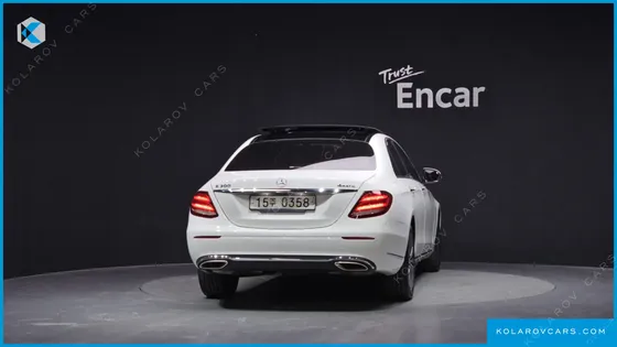 MERCEDES E-CLASS E300 4MATIC EXCLUSIVE