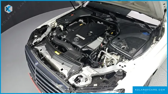 MERCEDES E-CLASS E300 4MATIC EXCLUSIVE