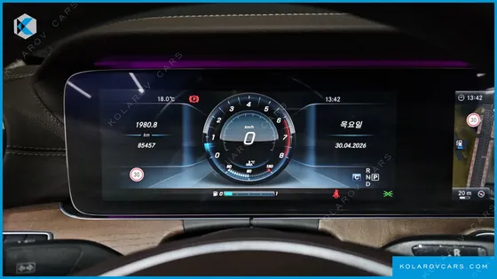 MERCEDES E-CLASS E300 4MATIC EXCLUSIVE