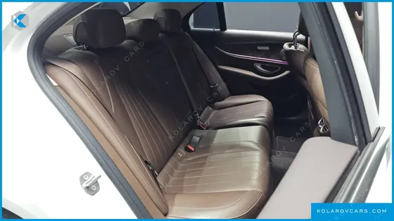MERCEDES E-CLASS E300 4MATIC EXCLUSIVE